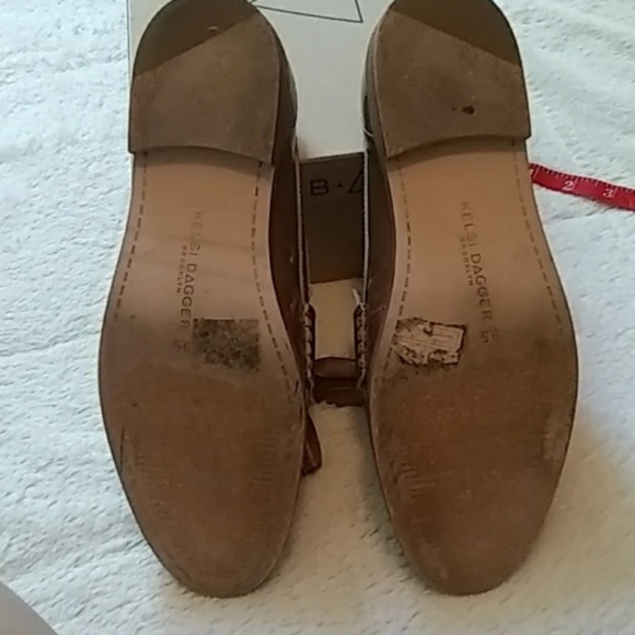 Kelsi Dagger Brooklyn Rose Gold Tassel loafer - Picture 5 of 8